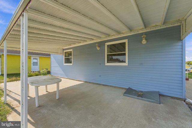 11 LE DIAMANT ST, Toms River, NJ 08757