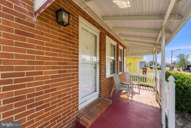 11 LE DIAMANT ST, Toms River, NJ 08757