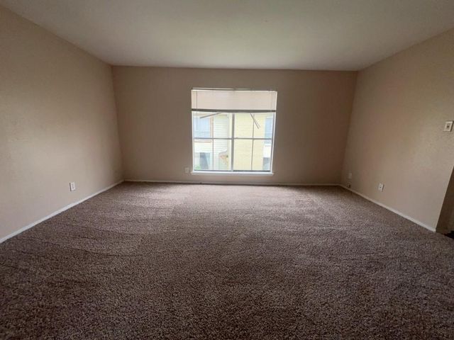 6200 W Tidwell Road 2204, Houston, TX 77092
