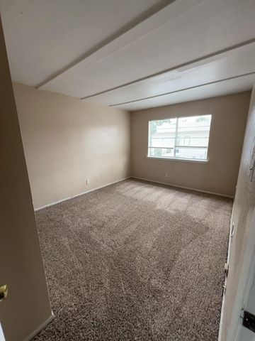 6200 W Tidwell Road 2204, Houston, TX 77092