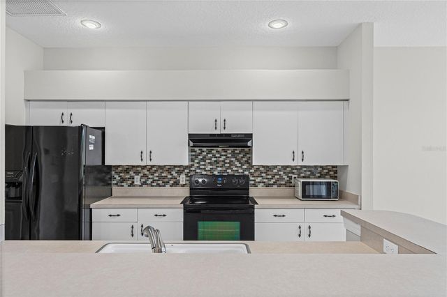 4917 79TH STREET E, Bradenton, FL 34203