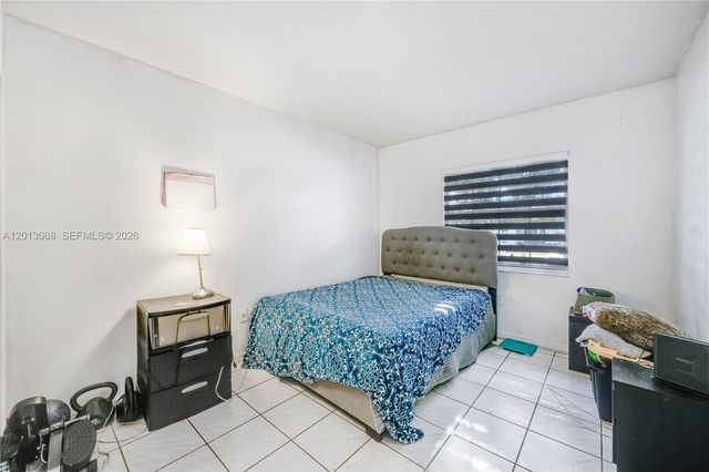 14473 SW 172nd Ln, Miami, FL 33177