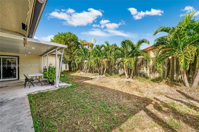 14473 SW 172nd Ln, Miami, FL 33177
