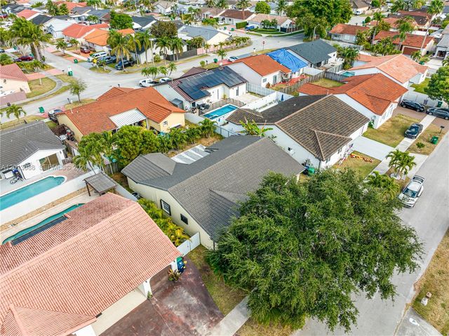 14473 SW 172nd Ln, Miami, FL 33177
