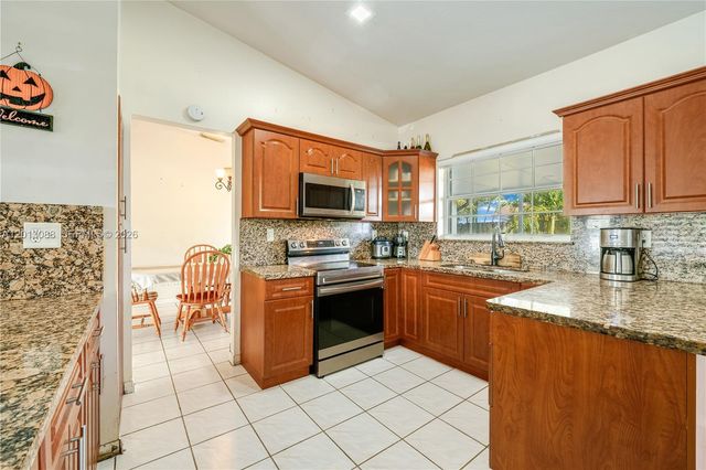 14473 SW 172nd Ln, Miami, FL 33177