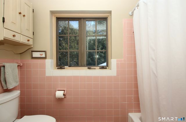 28 Tracy Drive, Vernon, CT 06066