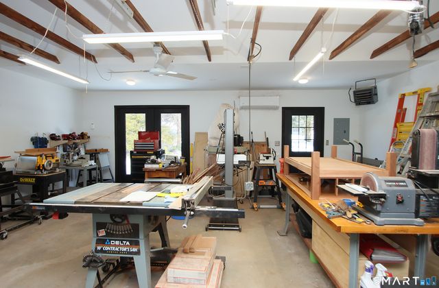 28 Tracy Drive, Vernon, CT 06066