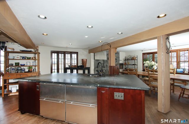 28 Tracy Drive, Vernon, CT 06066