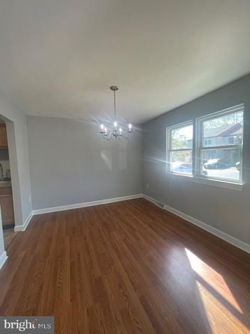 1704 BARNABY ST, Newark, DE 19702