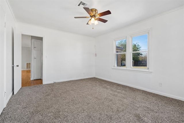 115 E Haddock Street, Norman, OK 73069