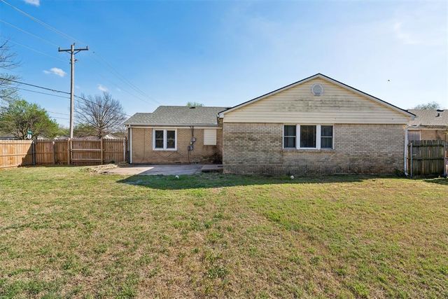 115 E Haddock Street, Norman, OK 73069