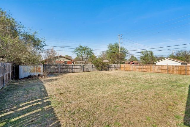 115 E Haddock Street, Norman, OK 73069