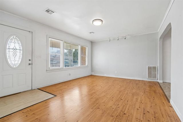 115 E Haddock Street, Norman, OK 73069