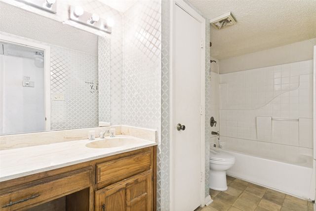 713 Harbour Town Drive 1, Lake Dallas, TX 75065