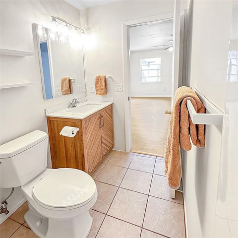 1533 SE Minorca Avenue, Port St. Lucie, Port St Lucie, FL 34952