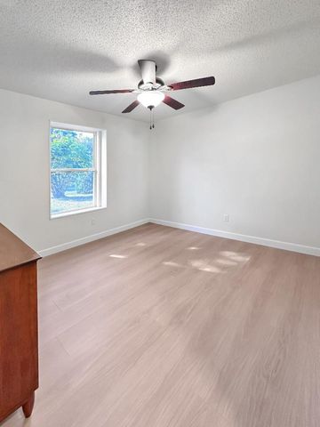 1533 SE Minorca Avenue, Port St. Lucie, Port St Lucie, FL 34952