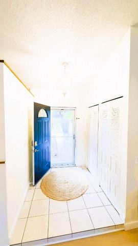 1533 SE Minorca Avenue, Port St. Lucie, Port St Lucie, FL 34952