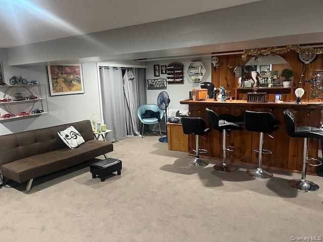 330 Florida Avenue, Copiague, NY 11726