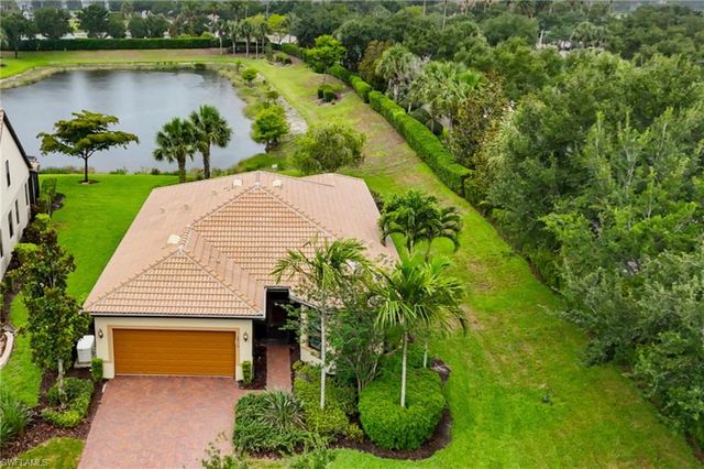 5916 Prosperity LN, Ave Maria, FL 34142