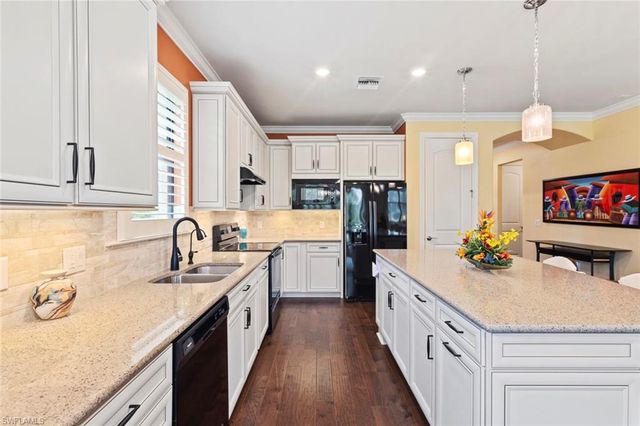 5916 Prosperity LN, Ave Maria, FL 34142