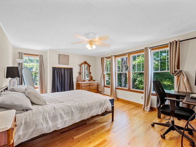 19 Roland Court, Winooski, VT 05404