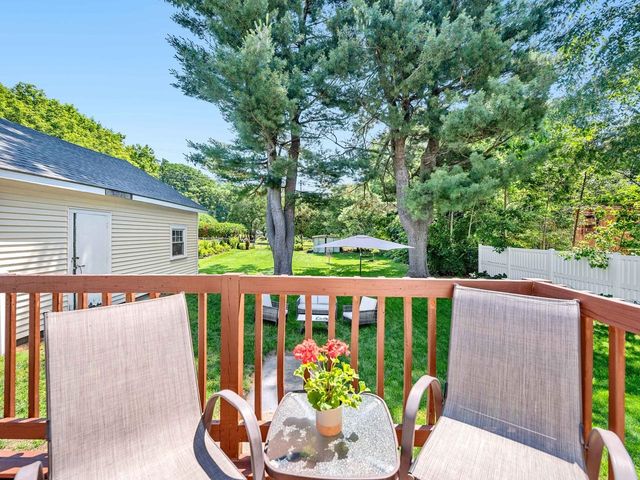 19 Roland Court, Winooski, VT 05404