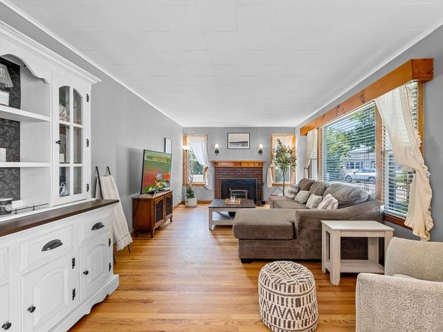 19 Roland Court, Winooski, VT 05404