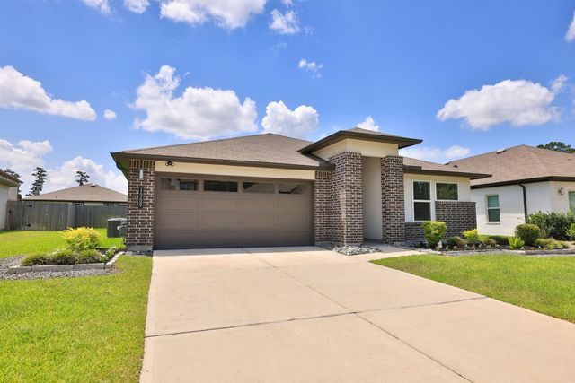 14209 Silver Maple Court, Conroe, TX 77384