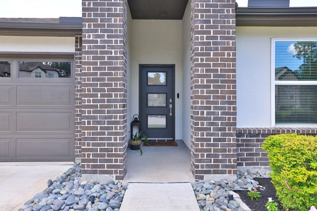 14209 Silver Maple Court, Conroe, TX 77384