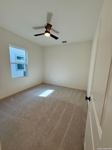 7239 KING BND, San Antonio, TX 78252
