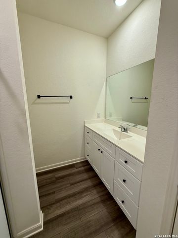 7239 KING BND, San Antonio, TX 78252