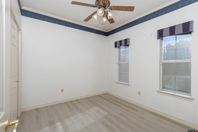303 Canterbury Ct, Tyler, TX 75703