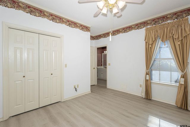 303 Canterbury Ct, Tyler, TX 75703