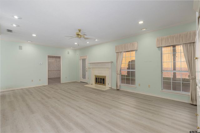 303 Canterbury Ct, Tyler, TX 75703