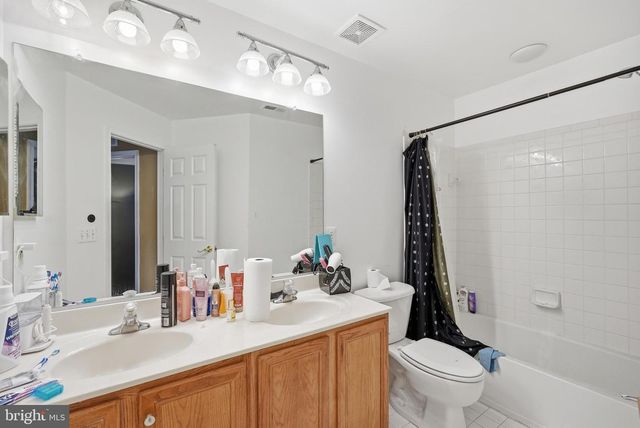 8577 SALTLICK TER, Manassas, VA 20112