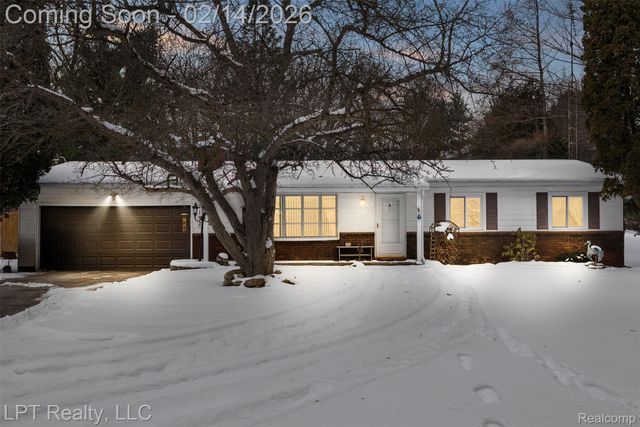 7192 Torrey Road, Mundy Township, MI 48473