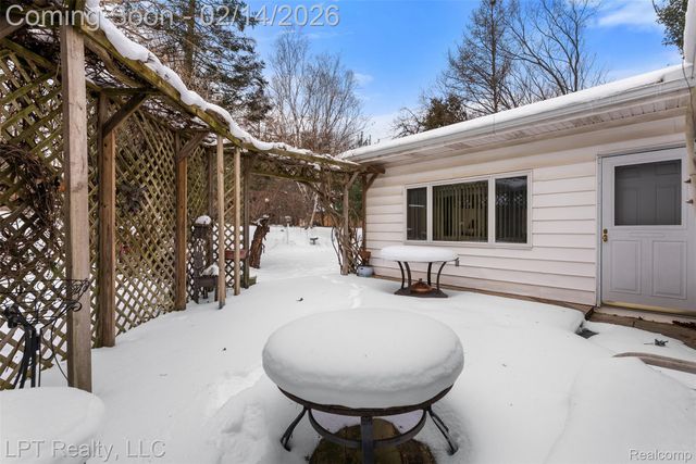 7192 Torrey Road, Mundy Township, MI 48473