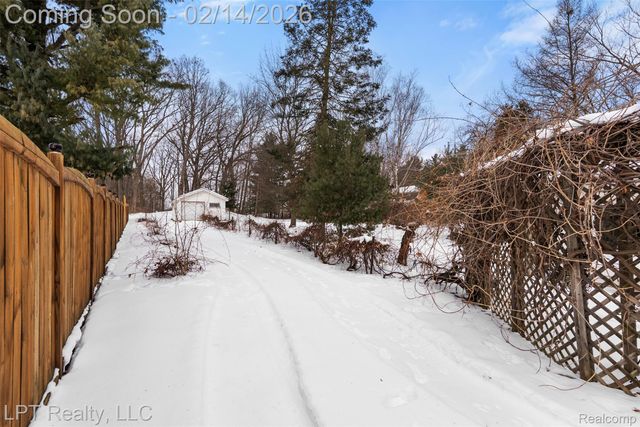 7192 Torrey Road, Mundy Township, MI 48473