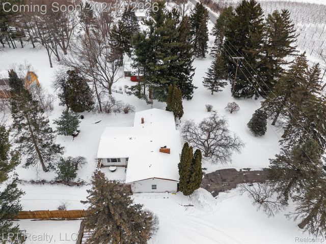 7192 Torrey Road, Mundy Township, MI 48473