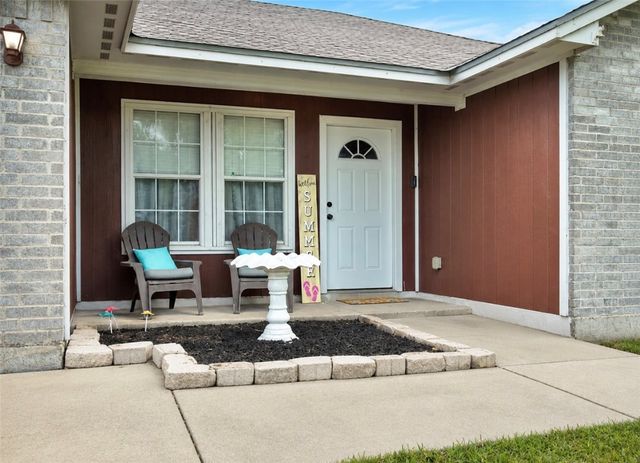 5834 Skylark Dr, Corpus Christi, TX 78408