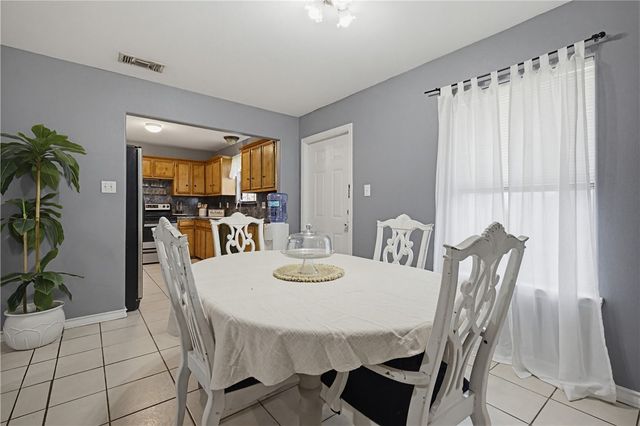 5834 Skylark Dr, Corpus Christi, TX 78408