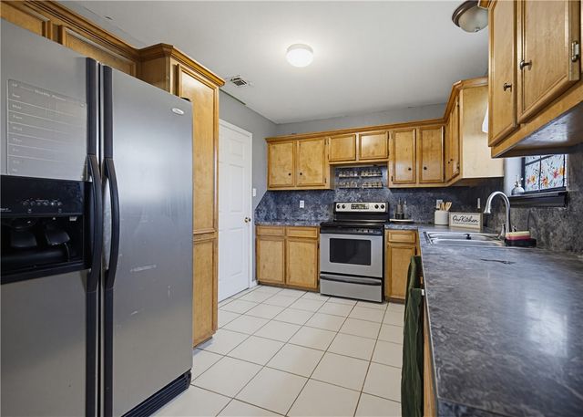 5834 Skylark Dr, Corpus Christi, TX 78408
