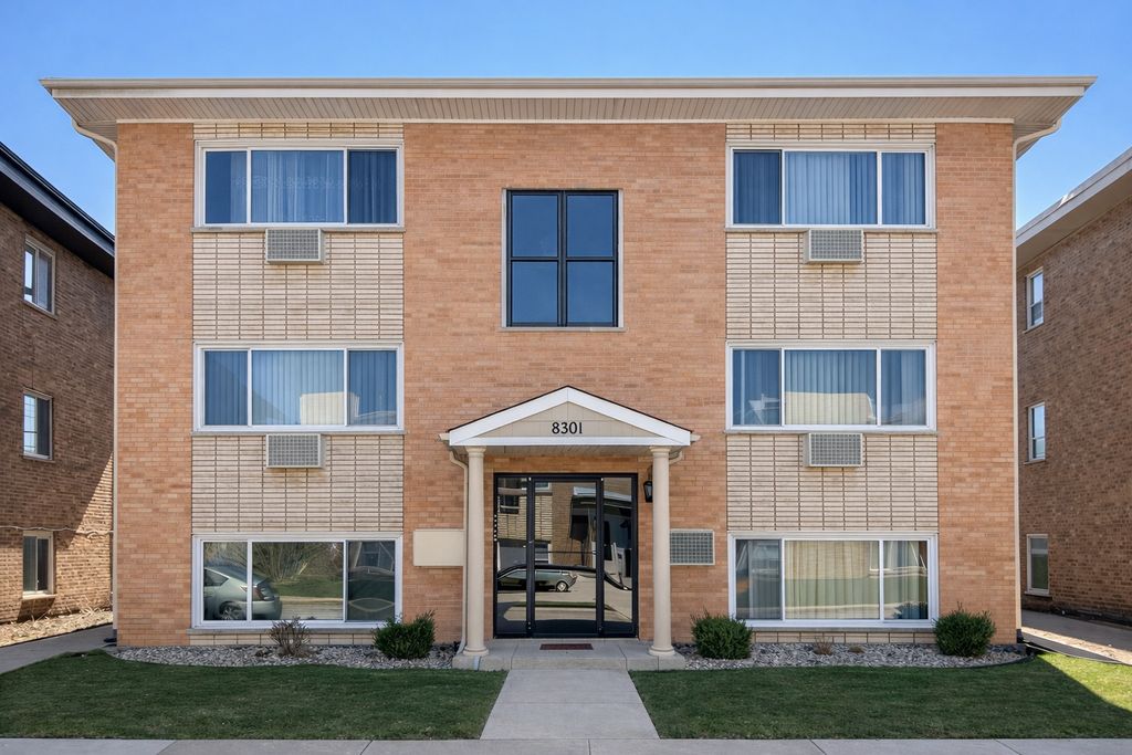 8301 W Oconnor Drive GE, River Grove, IL 60171