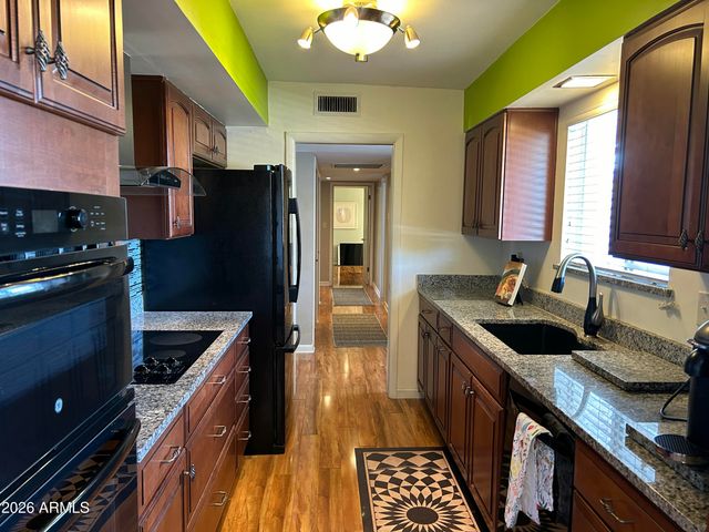 100 W MARYLAND Avenue O2, Phoenix, AZ 85013
