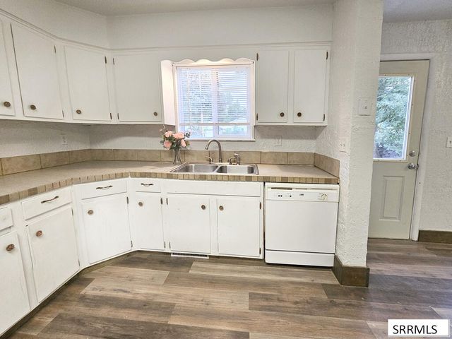 130 E 17th Street, Idaho Falls, ID 83404