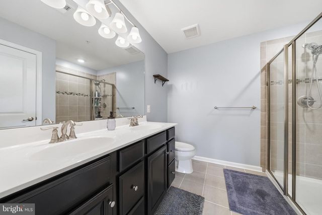1221 LONG FARM LN, Brunswick, MD 21716