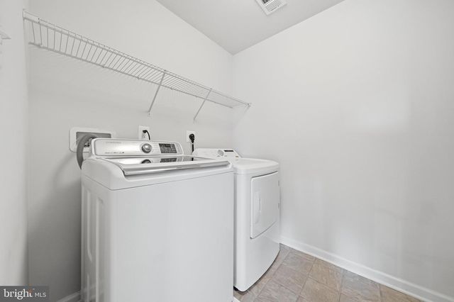 1221 LONG FARM LN, Brunswick, MD 21716