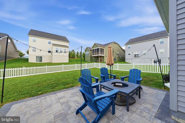 1221 LONG FARM LN, Brunswick, MD 21716