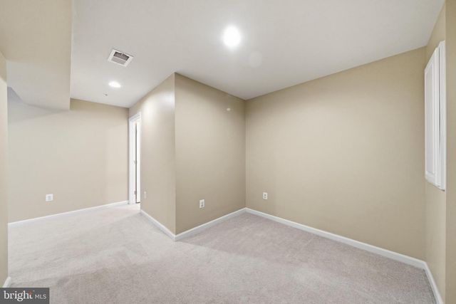 1221 LONG FARM LN, Brunswick, MD 21716