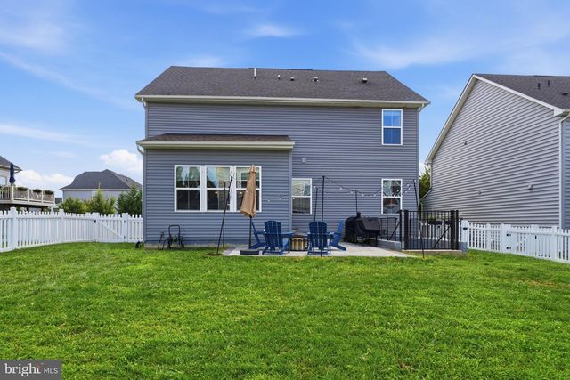 1221 LONG FARM LN, Brunswick, MD 21716